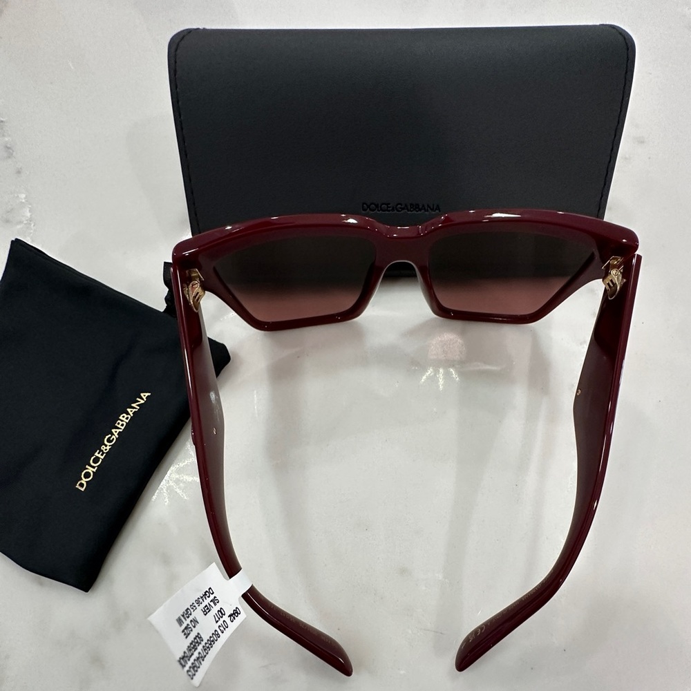 Dolce & Gabbana Sunglasses - Picture 7 of 7